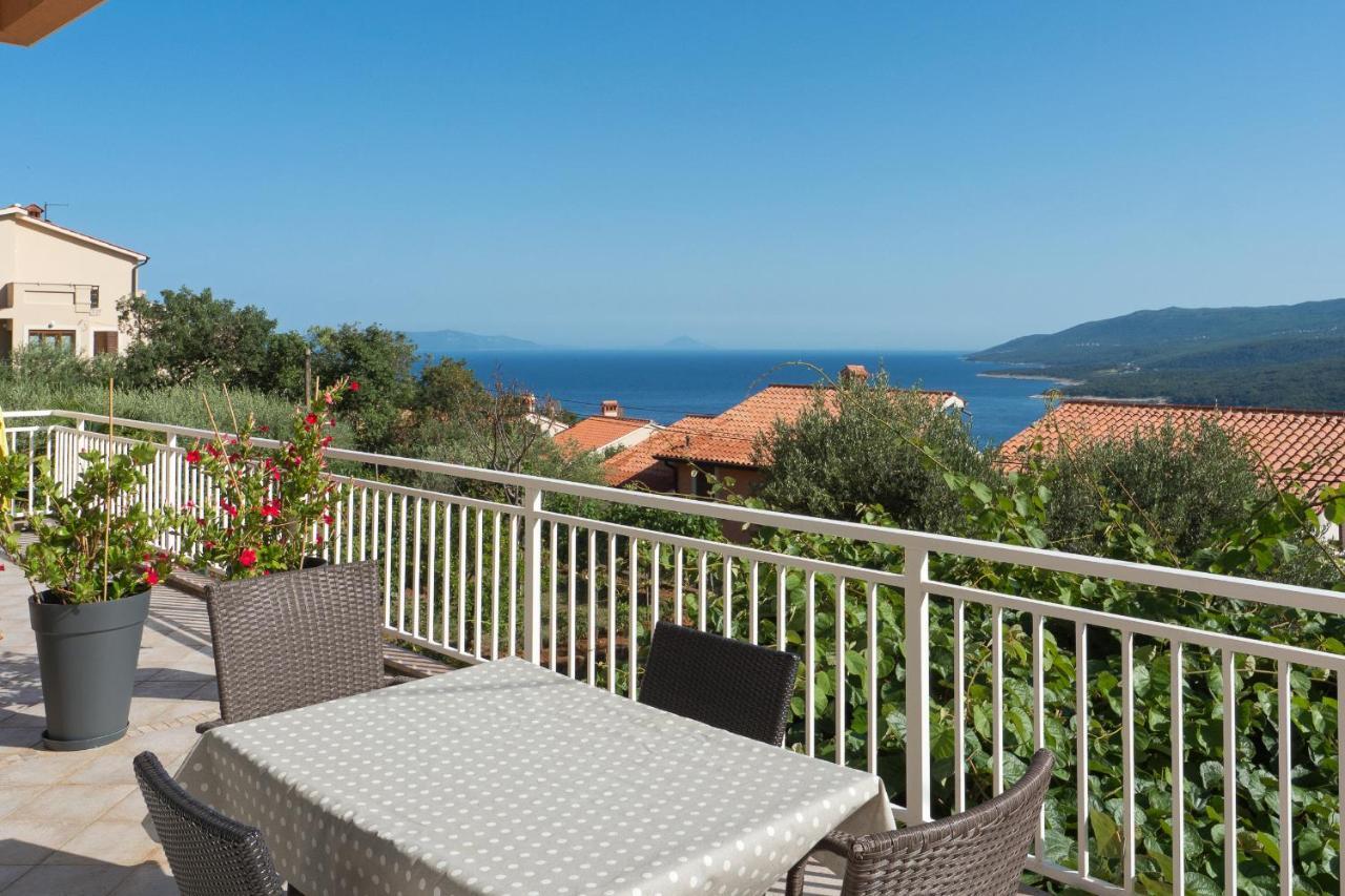 Marina Apartment Rabac Exterior photo