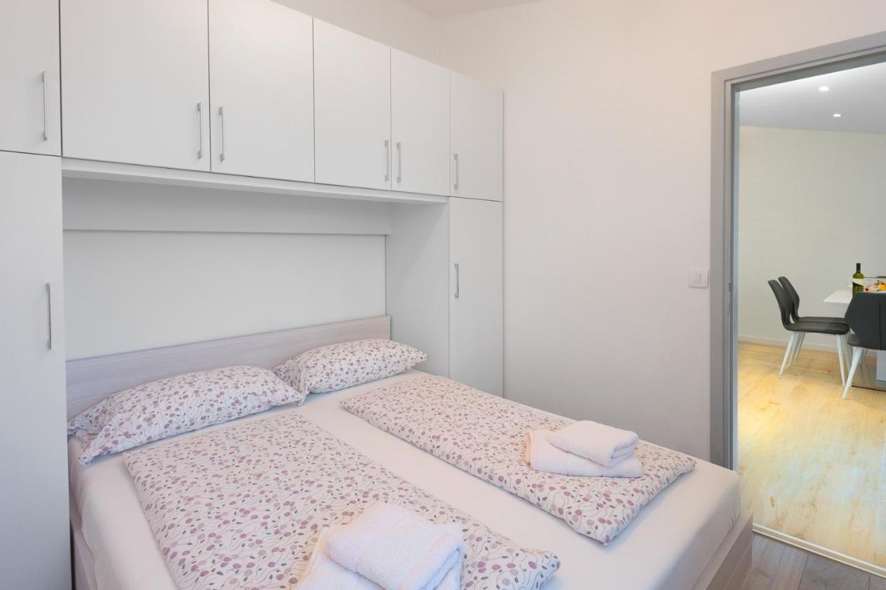 Marina Apartment Rabac Exterior photo